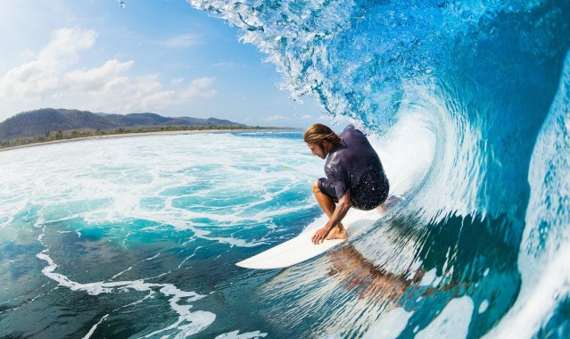 爱游戏下载爱游戏|比利时足球俱乐部推行安全新规 青少年守门员必须佩戴防护头盔预防脑震荡