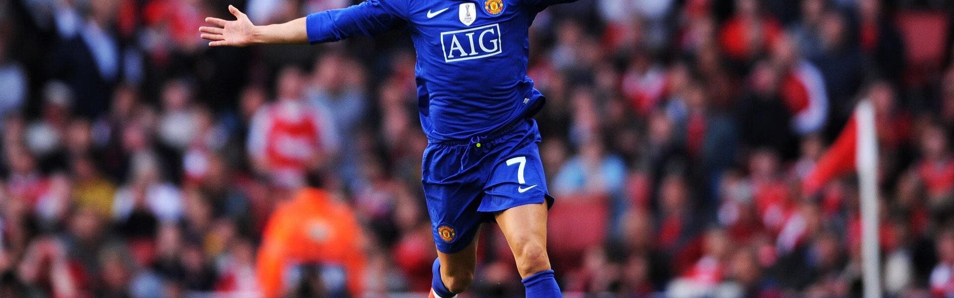 ayx_伊朗国脚阿兹蒙成功接受脚踝手术，将缺席四个月赛事