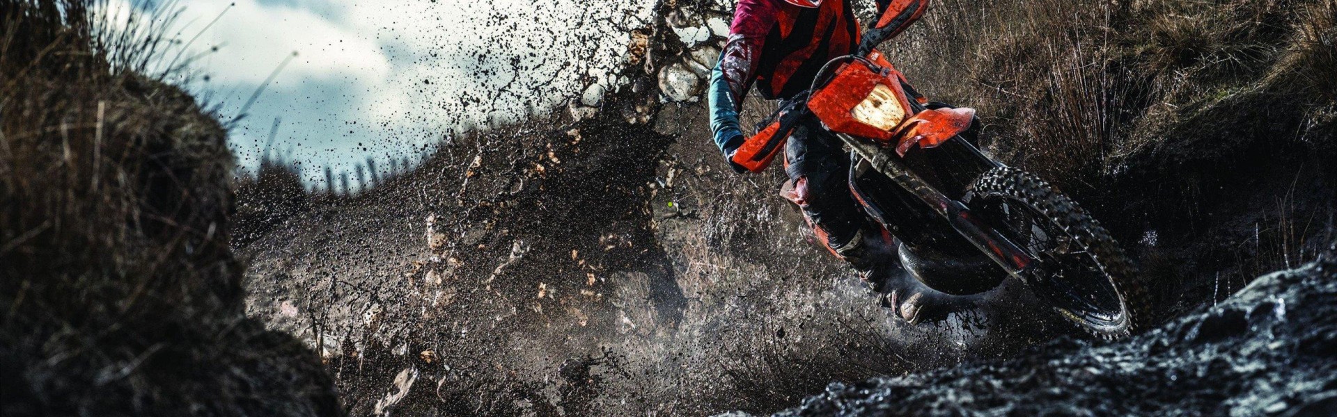 ayx：萨拉赫争议漩涡中，索博斯洛伊崛起为利物浦胜利新引擎