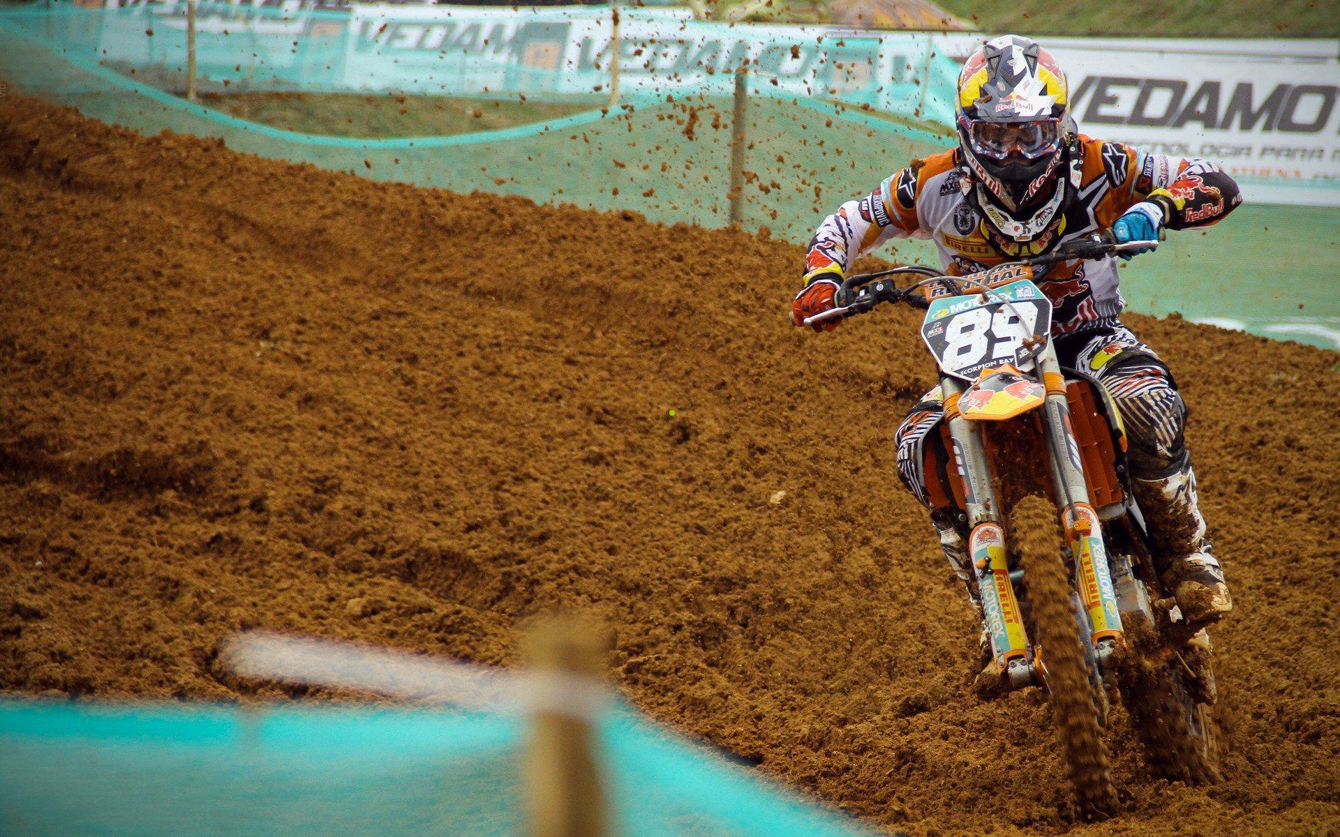 凯恩全面统治赛场，单场11次成功长传创个人新高